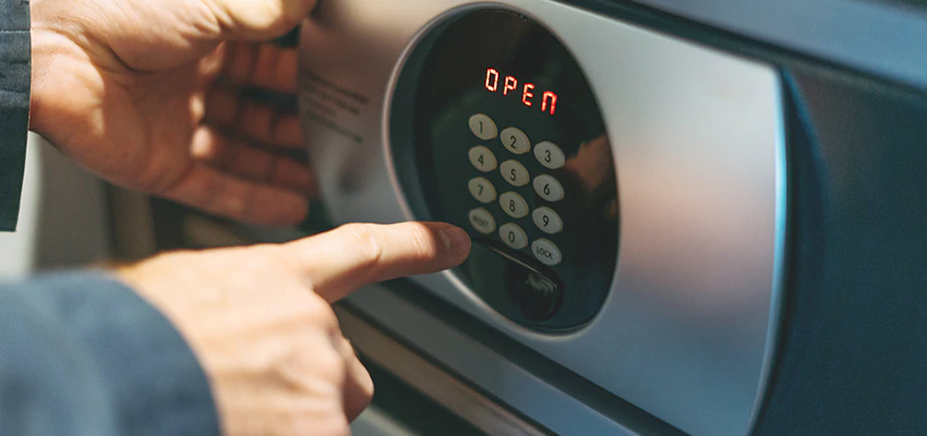 Cash Safe Openers in Decatur, Illinois