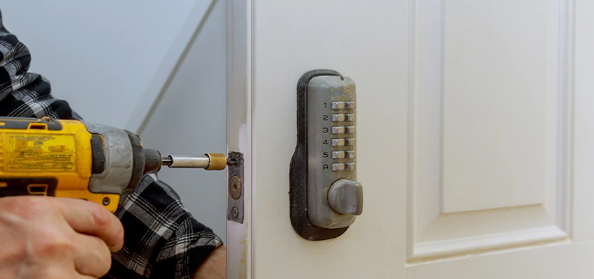 Digital Locks For Home Invasion Prevention in Decatur, IL