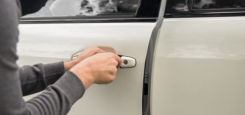 Unlock Car Door Service in Decatur, IL